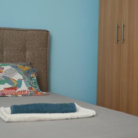 Nikea Apartment Near Piraeus Port And Metro St I Eksteriør bilde